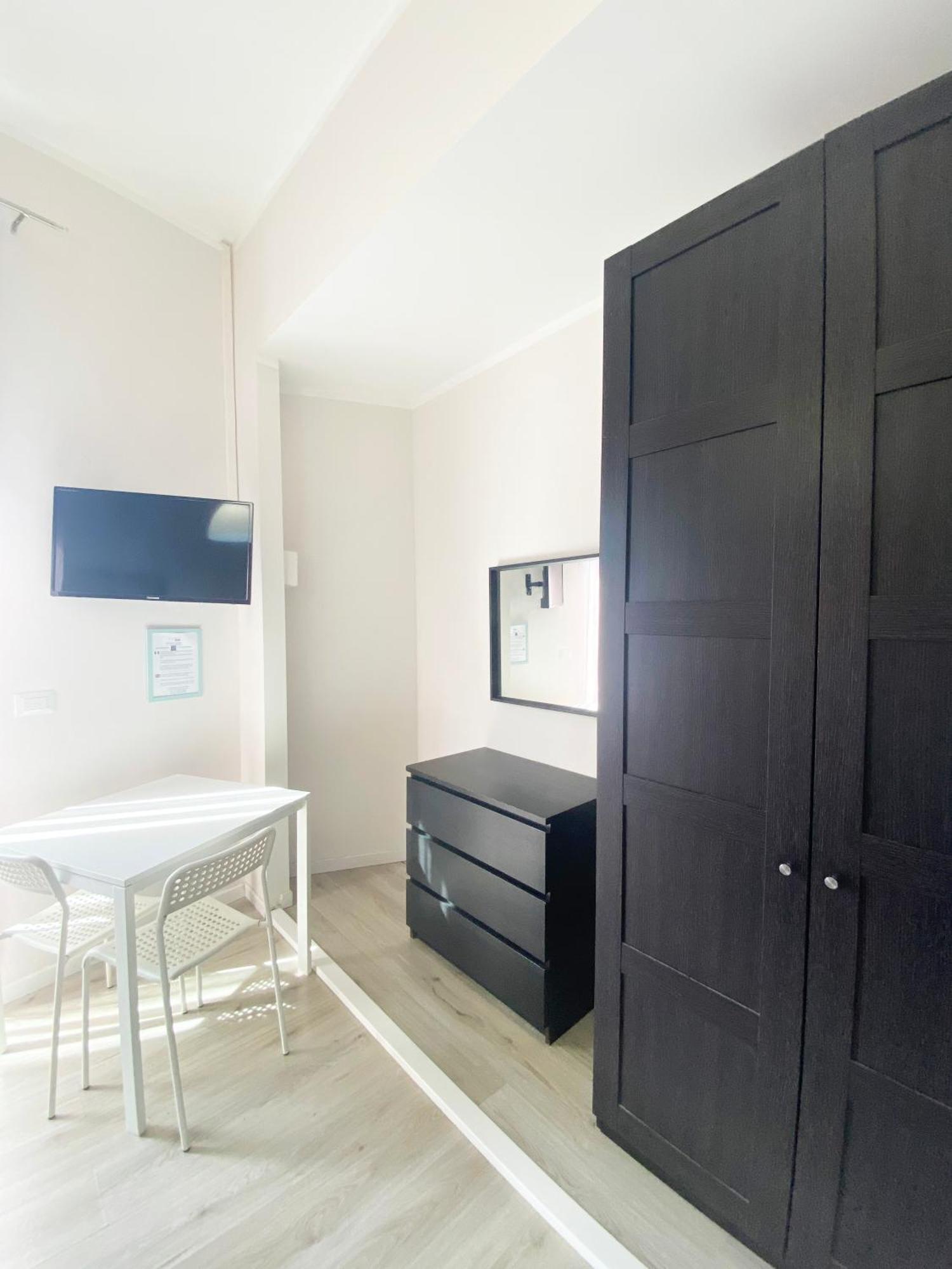 Easyrooms One Parma Bilik gambar