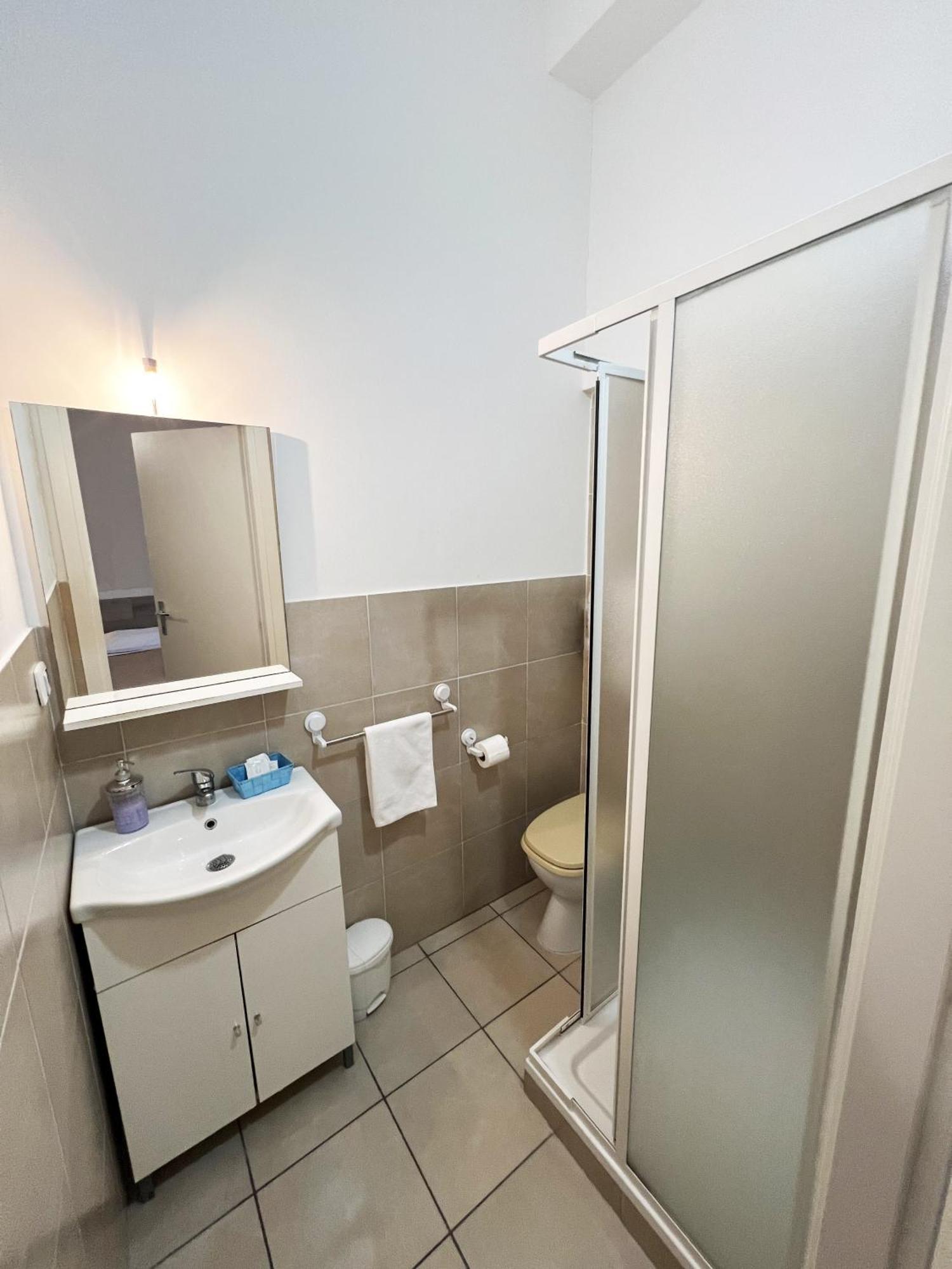 Easyrooms One Parma Bilik gambar